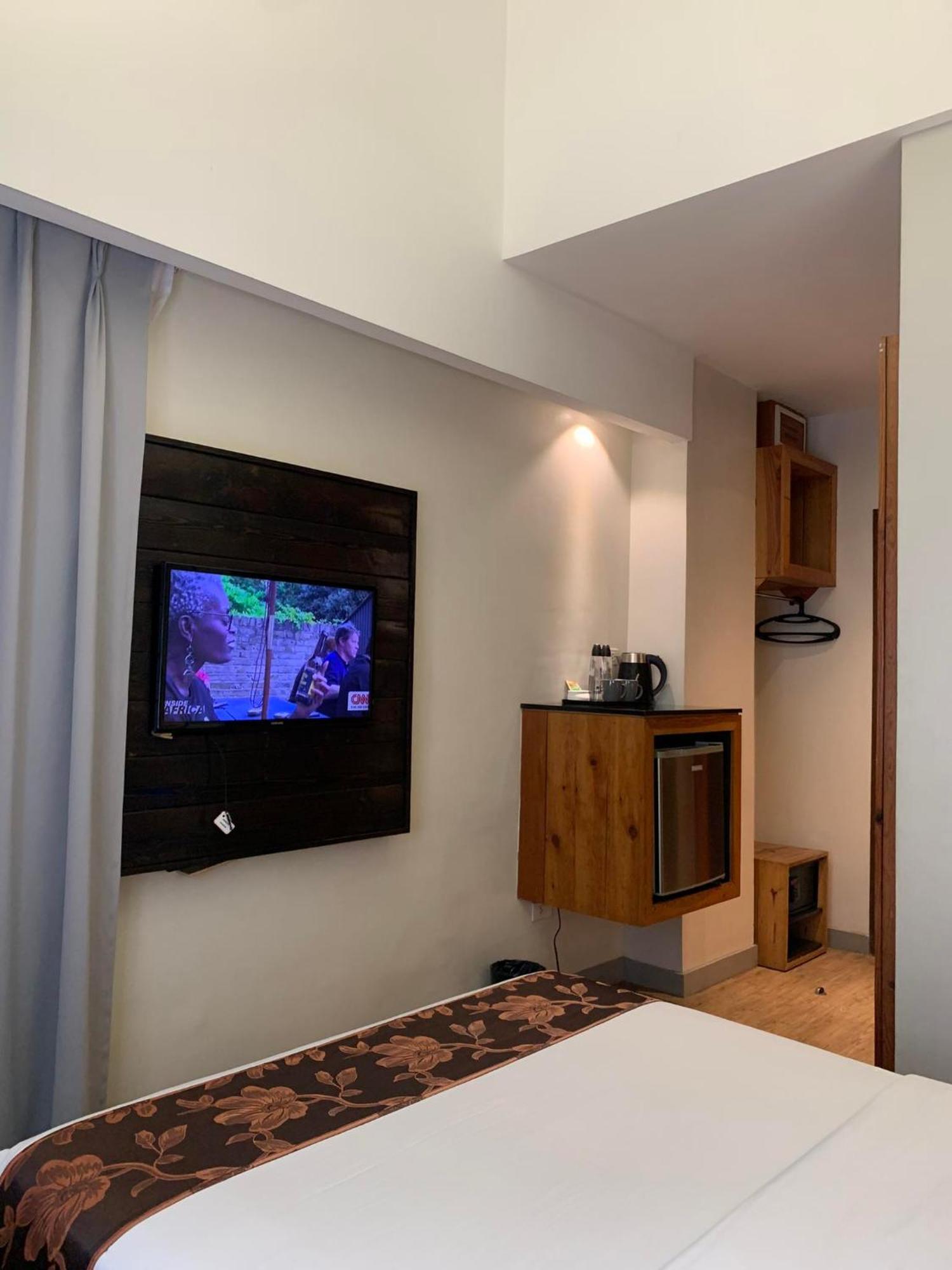 Cuarto Hotels Cebu Exterior foto